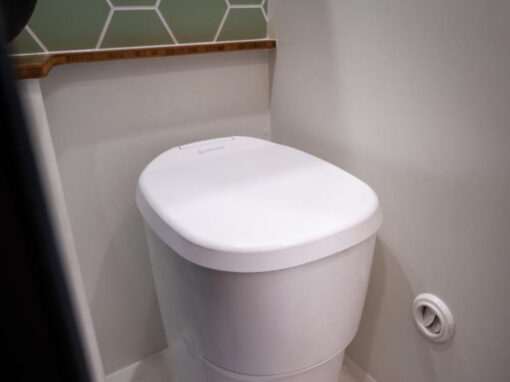 Equipamiento Aseo Camper - Expedition Pro